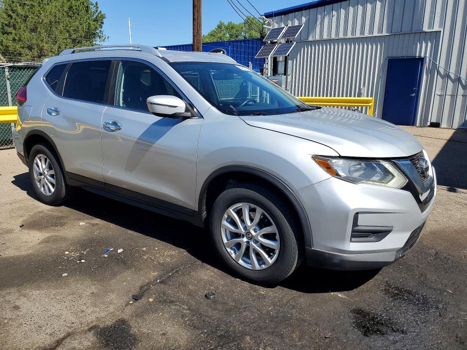 2017 Nissan Rogue VIN KNMAT2MV6HP524513 COPART salvage auction — MINOR DENT/SCRATCHES, Co - Certificate Of Title, sold $1,450 on 2026-07-21 (photo 4)