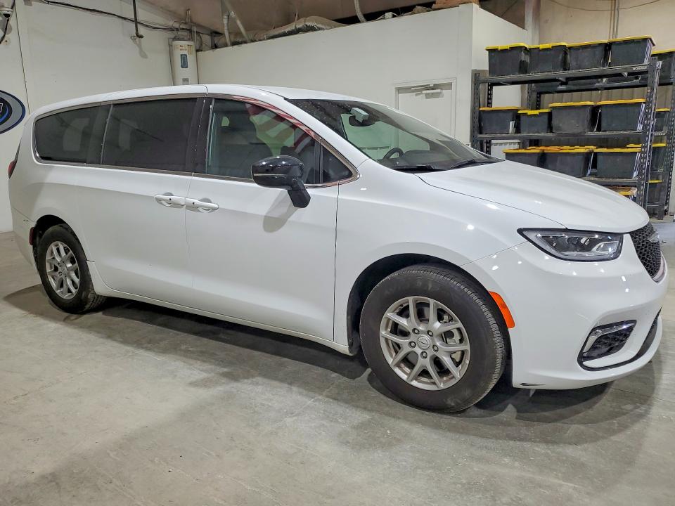 2026 Chrysler Pacifica VIN 2C4RC1BG5TR213079 COPART salvage auction — HAIL, FL - CERTIFICATE OF TITLE, sold $17,200 on 2026-07-27 (photo 4)