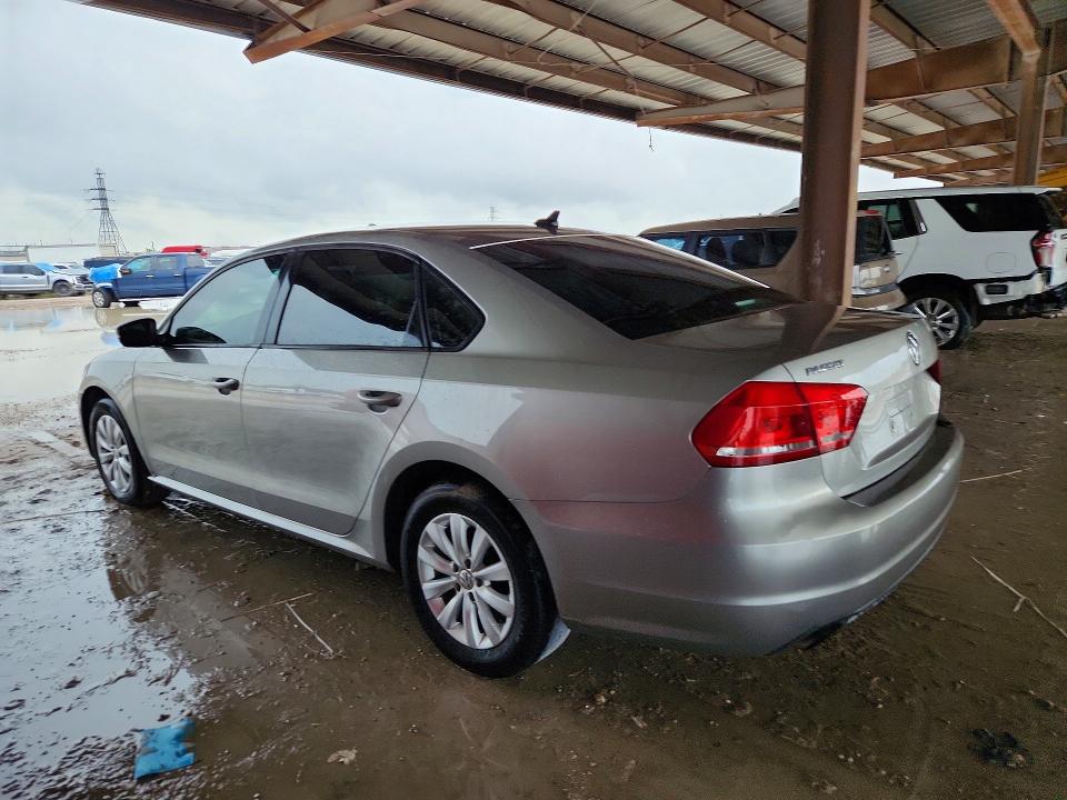 2014 Volkswagen Passat VIN 1VWAT7A31EC086385 COPART salvage auction — NORMAL WEAR, Tx - Cert Of Title-Rebuilt Salvage, sold $1,150 on 2026-07-17 (photo 2)