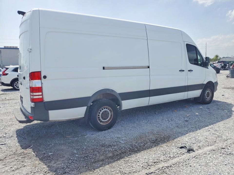 2018 Mercedes-benz Sprinter VIN WD3PE8CD1JP583520 COPART salvage auction — MINOR DENT/SCRATCHES, Fl - Certificate Of Title, sold $4,100 on 2026-07-27 (photo 3)