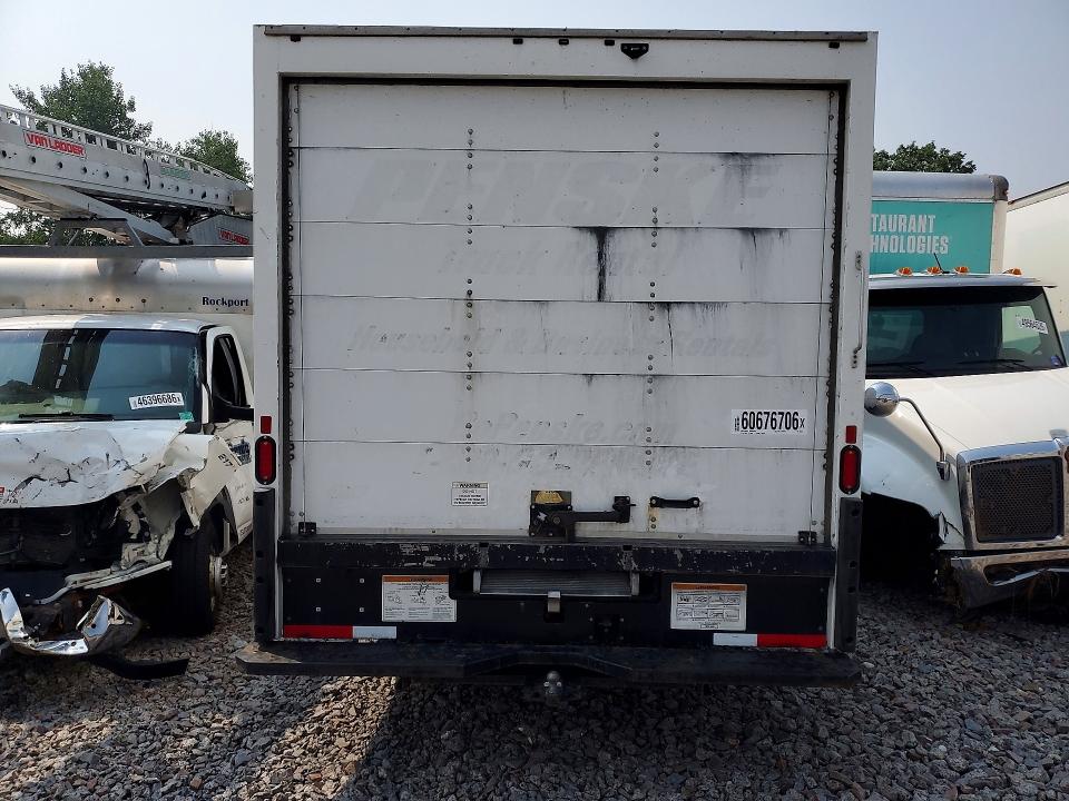 2020 Gmc Savana VIN 7GZ37TCG8LN008635 COPART salvage auction — STRIPPED, GA - CERTIFICATE OF TITLE, sold $1,600 on 2026-07-27 (photo 6)