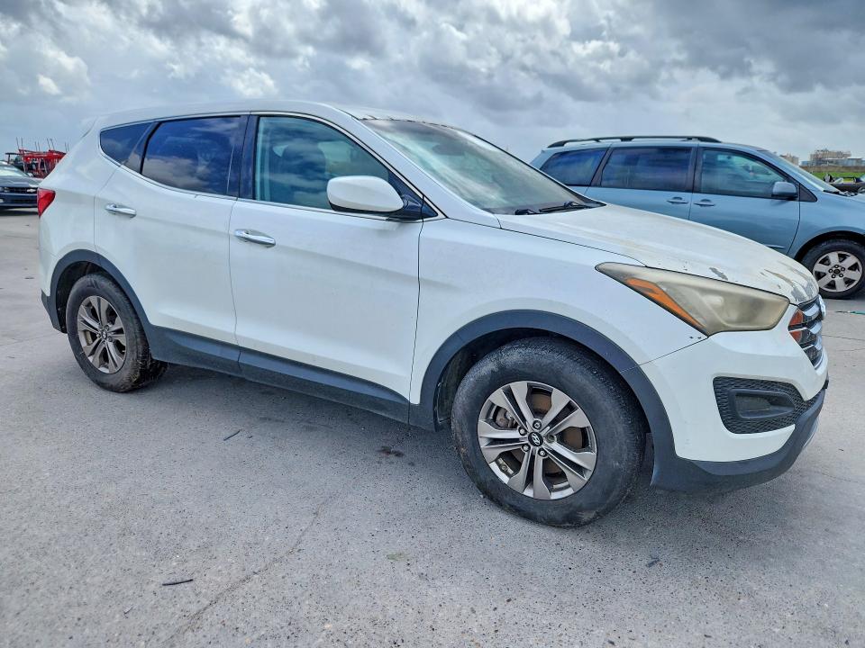 2015 Hyundai Santa fe VIN 5XYZT3LB2FG279645 COPART salvage auction — MINOR DENT/SCRATCHES, La - Certificate Of Title, sold $250 on 2026-07-29 (photo 4)