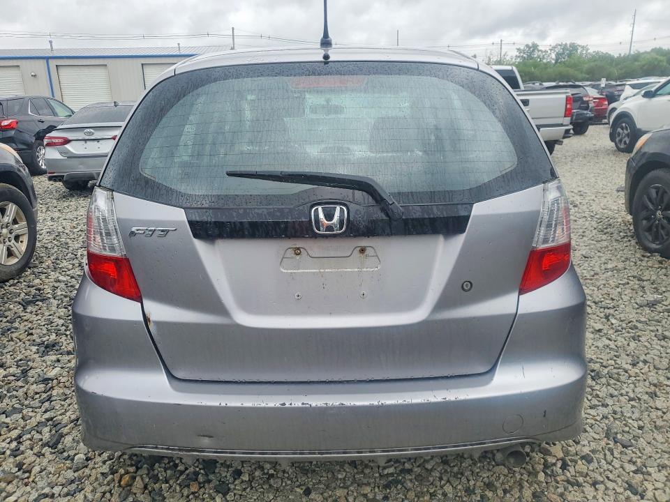 2009 Honda Fit VIN JHMGE88229S048359 COPART salvage auction — FRONT END, MA - CERT OF TITLE-RECONSTRCTD COLL, sold $375 on 2026-07-16 (photo 6)