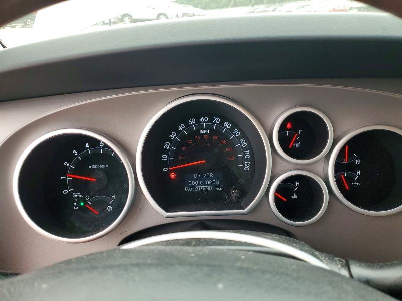 2011 Toyota Sequoia VIN 5TDDY5G18BS049968 COPART salvage auction — MINOR DENT/SCRATCHES, MA - CERTIFICATE OF TITLE, sold $5,700 on 2026-08-10 (photo 9)