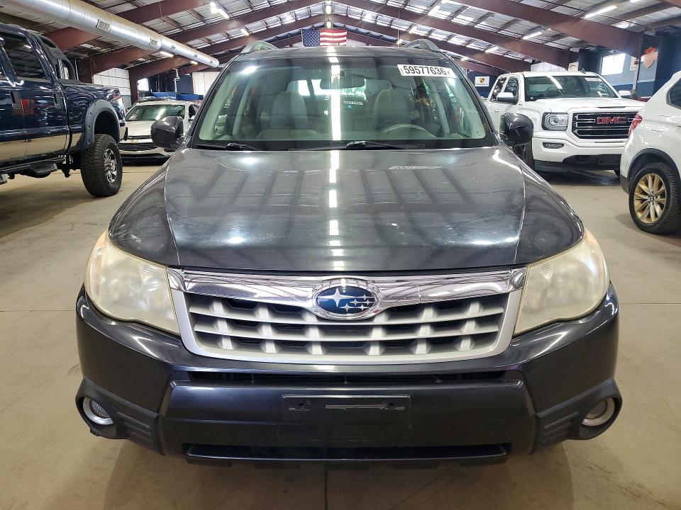 2012 Subaru Forester VIN JF2SHAEC8CH441165 COPART salvage auction — MINOR DENT/SCRATCHES, Ct - Certificate Of Title (P), sold $1,250 on 2026-07-27 (photo 5)