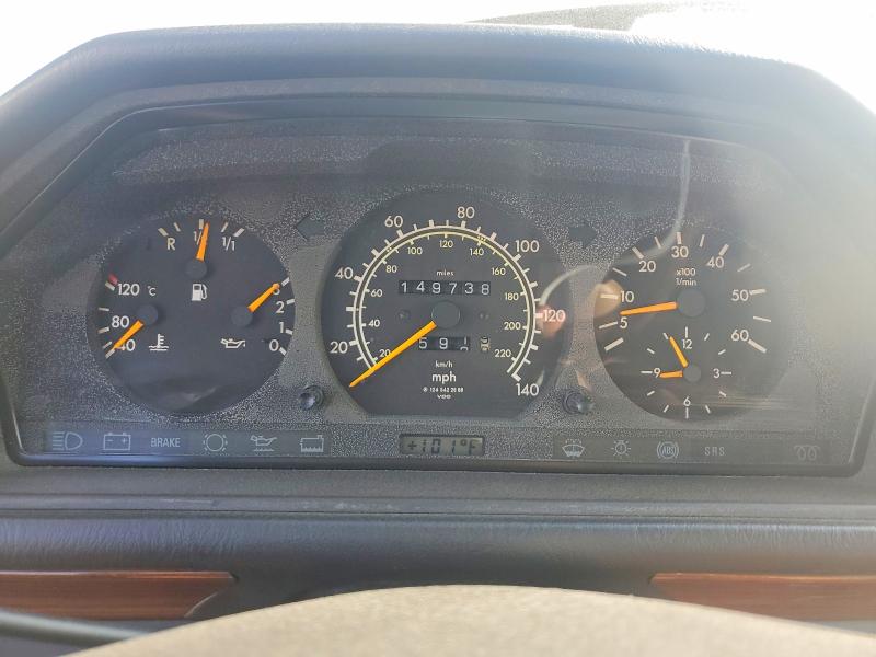1992 Mercedes-benz 300 VIN WDBEB28D2NB759410 COPART salvage auction — NORMAL WEAR, VA - CERTIFICATE OF TITLE, sold $4,400 on 2026-07-08 (photo 9)