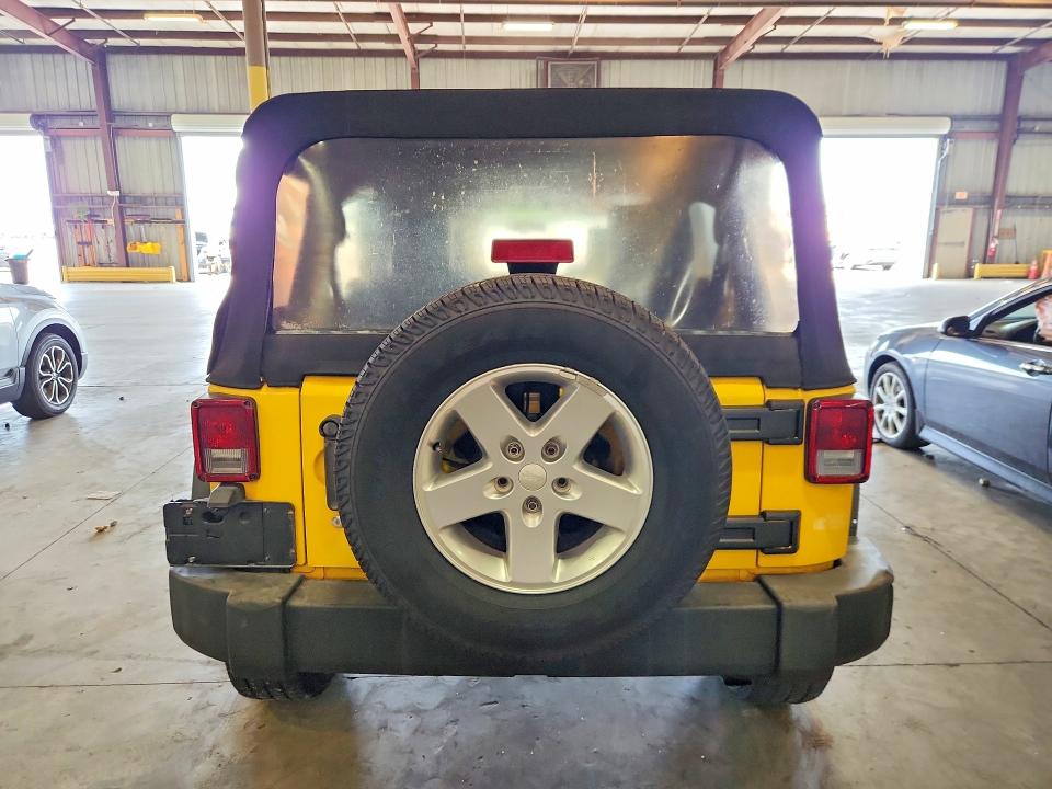 2008 Jeep Wrangler unlimited VIN 1J4GA39178L557873 COPART salvage auction — SIDE, Fl - Cert Of Title Slvg Rebuildable, sold $15 on 2026-07-27 (photo 6)