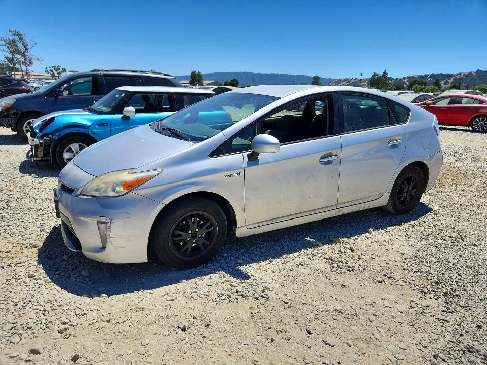 2013 Toyota Prius VIN JTDKN3DU3D0339527 COPART salvage auction — FRONT END, Ca - Salvage Certificate, sold $400 on 2026-07-30 (photo 1)