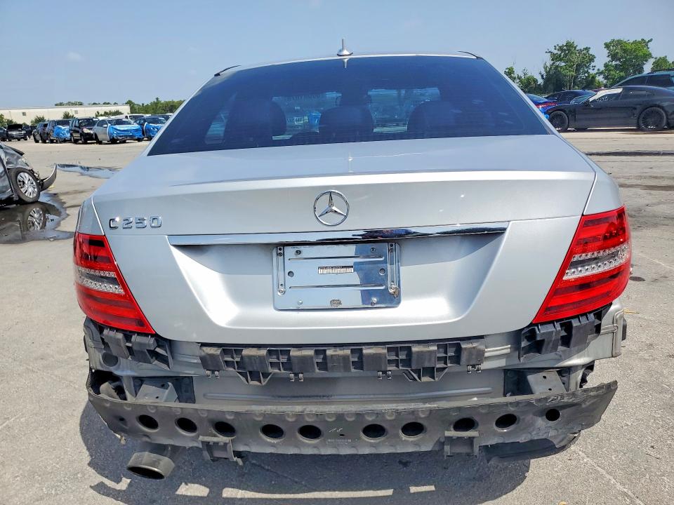 2012 Mercedes-benz C-klasse VIN WDDGF4HB8CA607021 COPART salvage auction — FRONT END, Fl - Cert Of Title Slvg Rebuildable, sold $775 on 2026-08-18 (photo 6)