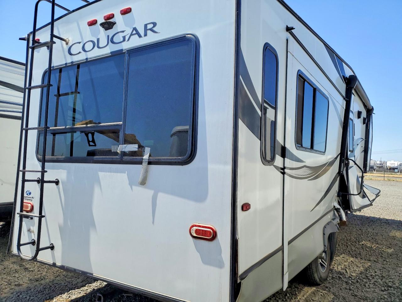 2020 Kyrv Trailer VIN 4YDF27S27LV501970 COPART salvage auction — Side, OR - SALVAGE TITLE CERTIFICATE, sold $15 on 2026-09-03 (photo 4)