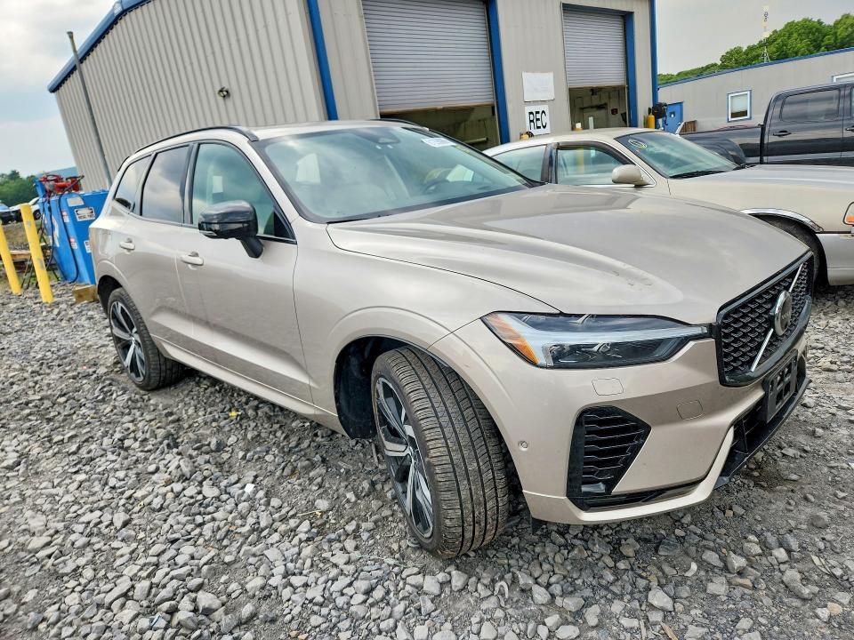 2025 Volvo Xc60 VIN YV4H60RM9S1147449 COPART salvage auction — REAR END, Pa - Certificate Of Salvage, sold $17,100 on 2026-08-19 (photo 4)
