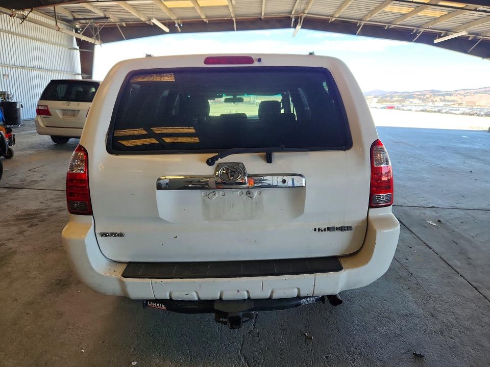 2007 Toyota 4runner VIN JTEZU14R178081043 COPART salvage auction — FRONT END, CA - DIS/DLR/EXP ONLY CLEAN TITLE, sold $2,800 on 2026-07-30 (photo 6)
