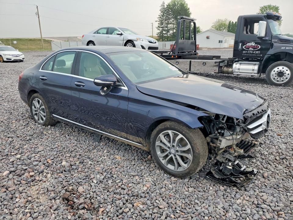 2015 Mercedes-benz C-klasse VIN 55SWF4KB5FU078989 COPART salvage auction — UNDERCARRIAGE, In - Cert Of Title-Salvage Title, sold $2,275 on 2026-08-14 (photo 4)