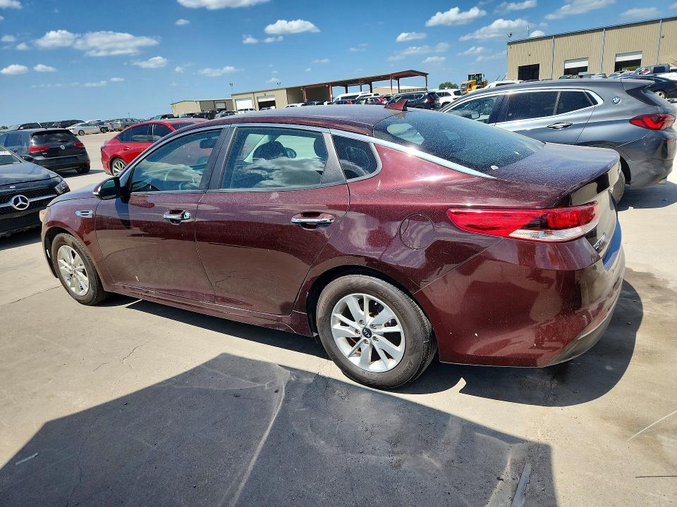 2018 Kia Optima VIN 5XXGT4L36JG200268 COPART salvage auction — MINOR DENT/SCRATCHES, Tx - Certificate Of Title, sold $975 on 2026-07-30 (photo 2)