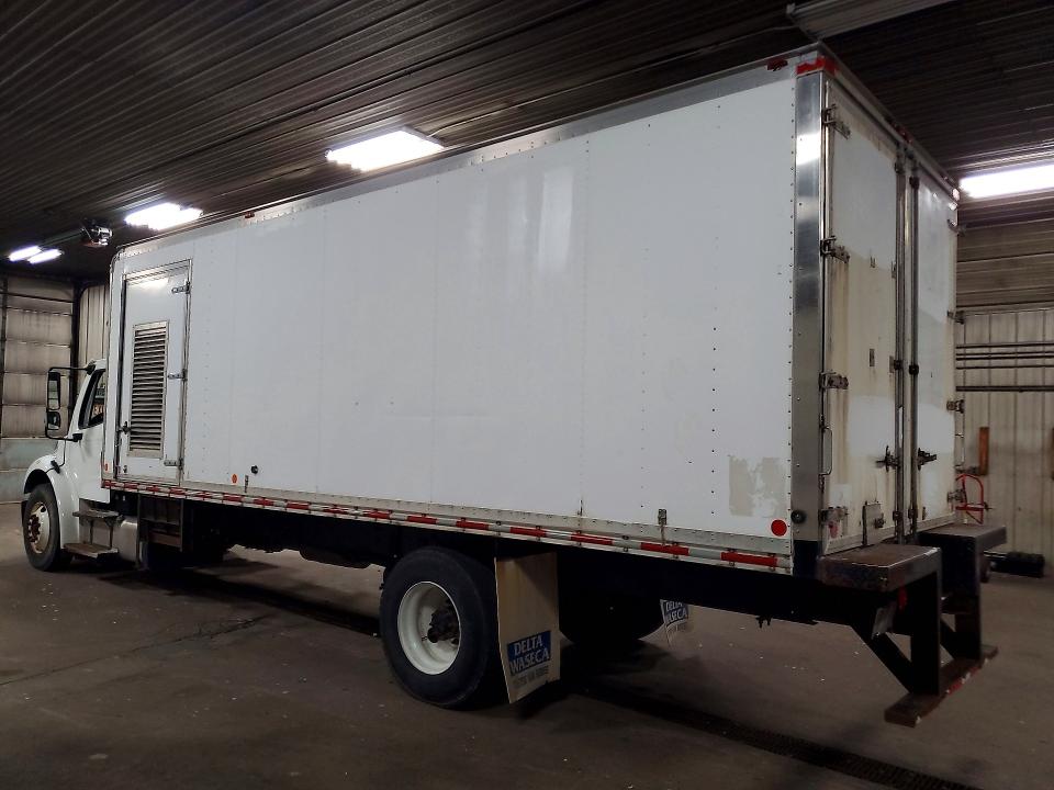 2016 Freightliner M2 VIN 3ALACWDU4GDGU4248 COPART salvage auction — MINOR DENT/SCRATCHES, OH - CERTIFICATE OF TITLE, sold $13,400 on 2026-09-17 (photo 2)