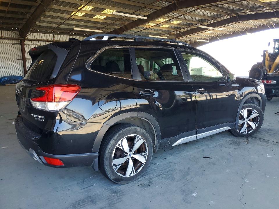 2021 Subaru Forester VIN JF2SKAXC1MH454095 COPART salvage auction — MECHANICAL, Ca - Dis/Dlr/Exp Only Clean Title, sold $11,700 on 2026-07-13 (photo 3)