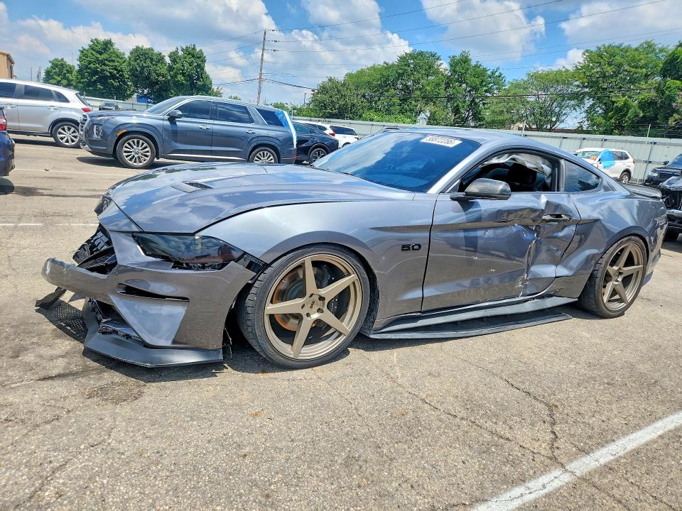 2021 Ford Mustang VIN 1FA6P8CF6M5157020 — COPART salvage auction photo