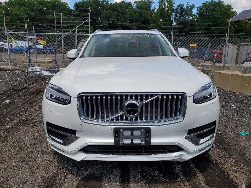 2023 Volvo Xc90 VIN YV4062PN2P1956237 COPART salvage auction — SIDE, Md - Cert Of Salvage > 75% Damage, sold $17,900 on 2026-08-25 (photo 5)