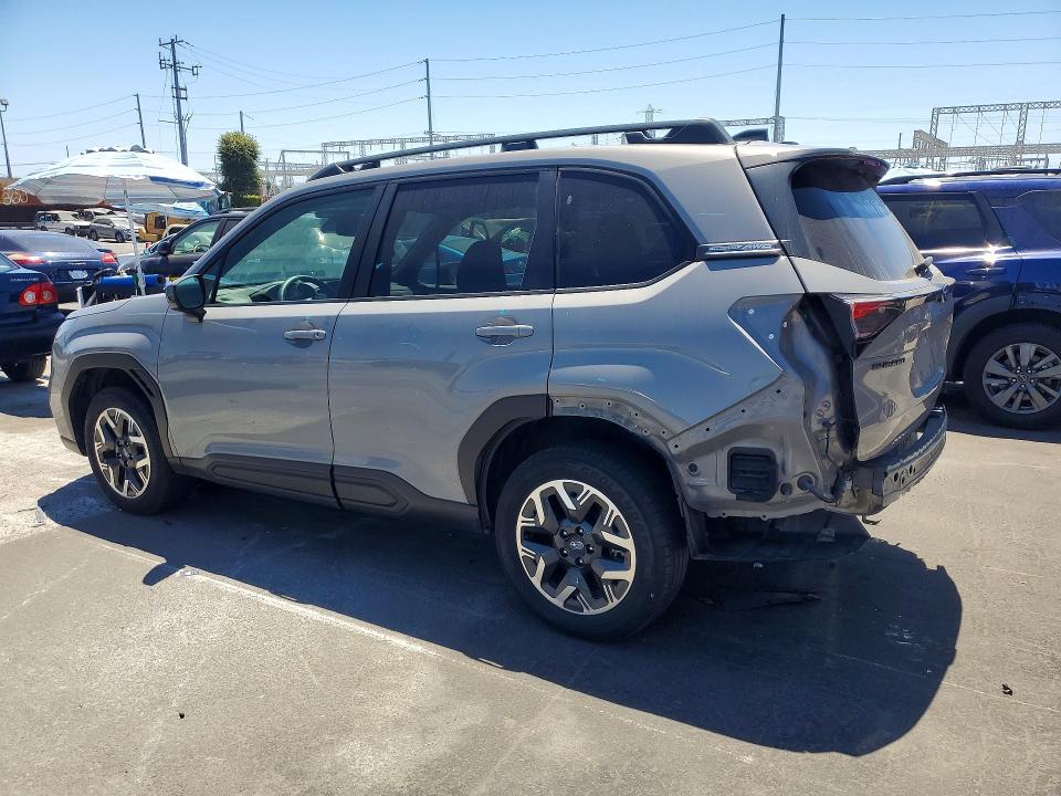 2025 Subaru Forester VIN JF2SLDBC1SH406020 COPART salvage auction — REAR END, Ca - Salvage Certificate, sold $10,900 on 2026-08-26 (photo 2)