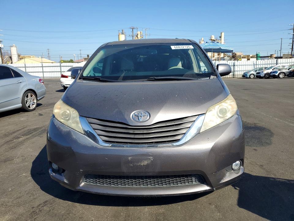 2011 Toyota Sienna VIN 5TDYK3DC4BS049320 COPART salvage auction — SIDE, Ca - Salvage Certificate, sold $1,950 on 2026-07-22 (photo 5)