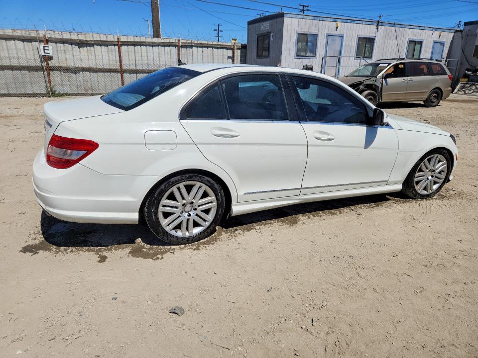 2008 Mercedes-benz C class VIN WDDGF54X18F088265 COPART salvage auction — MINOR DENT/SCRATCHES, CA - DIS/DLR/EXP ONLY CLEAN TITLE, sold $275 on 2026-07-20 (photo 3)