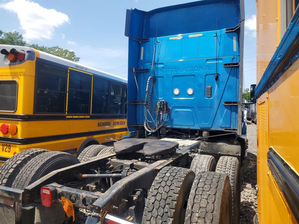 2019 International VIN 3HSKZAPRXKN648228 COPART salvage auction — MINOR DENT/SCRATCHES, Nj - Certificate Of Title, sold $9,200 on 2026-07-30 (photo 3)