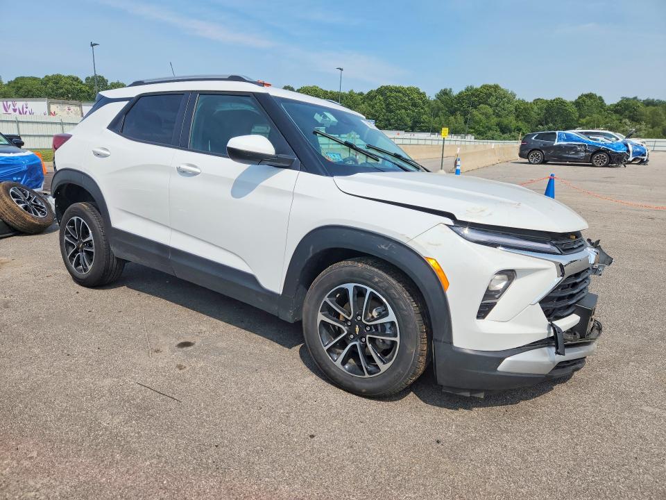 2025 Chevrolet Trailblazer VIN KL79MRSL5SB061775 COPART salvage auction — FRONT END, Fl - Certificate Of Destruction, sold $225 on 2026-07-27 (photo 4)