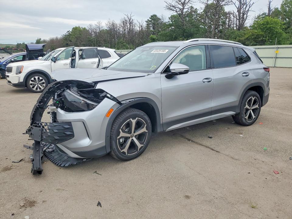 2026 Volkswagen Tiguan VIN 3VVMR7RM6TM125464 — COPART salvage auction photo