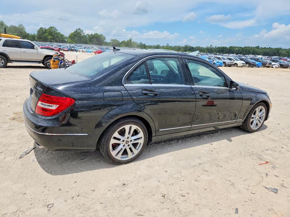 2012 Mercedes-benz C class VIN WDDGF8BB4CR191678 COPART salvage auction — NORMAL WEAR, Ga - Certificate Of Title, sold $200 on 2026-07-31 (photo 3)