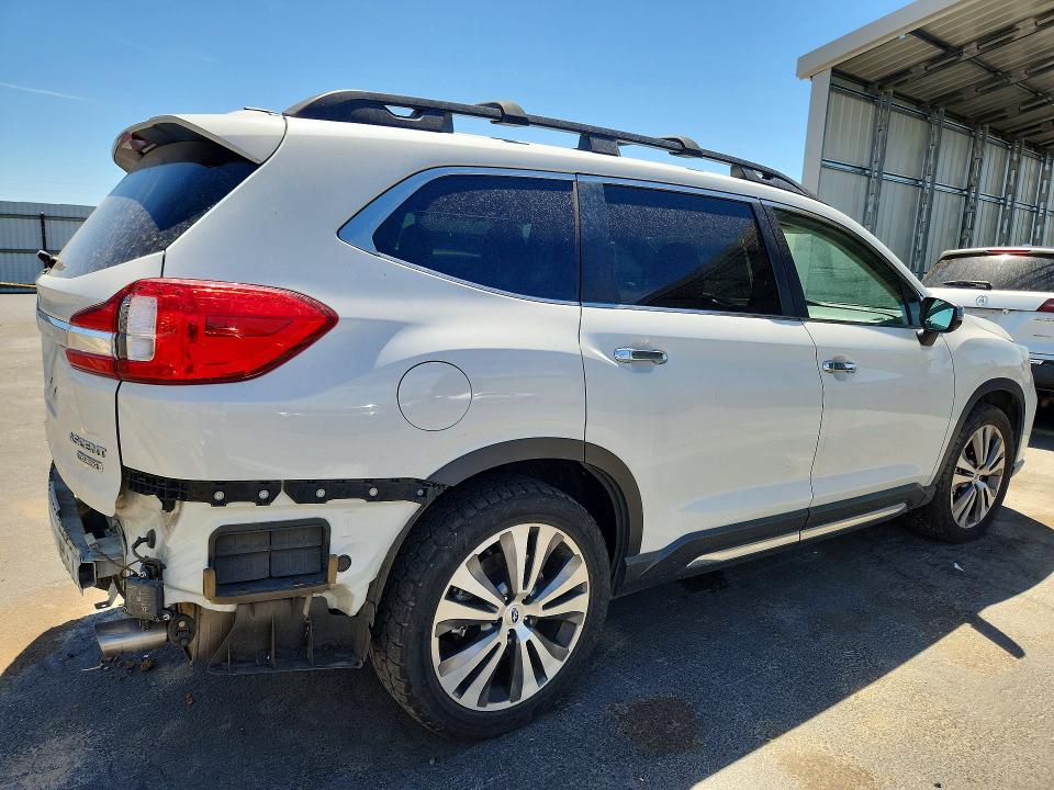 2019 Subaru Ascent VIN 4S4WMARD3K3462916 COPART salvage auction — REAR END, CA - SALVAGE CERTIFICATE, sold $9,300 on 2026-07-13 (photo 3)