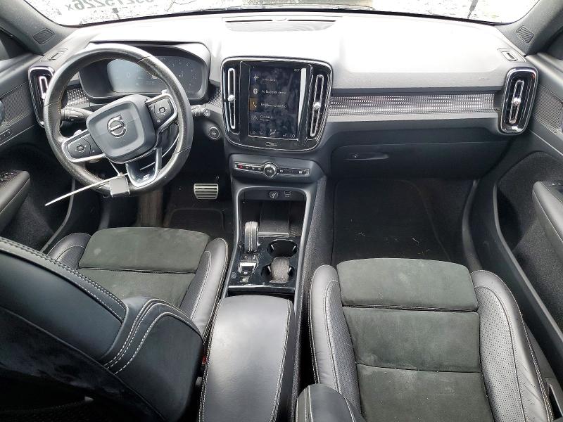 2020 Volvo Xc40 VIN YV4162UM2L2183810 COPART salvage auction — WATER/FLOOD, Al - Cert Of Title-Flood Salvage, sold $8,200 on 2026-07-07 (photo 8)