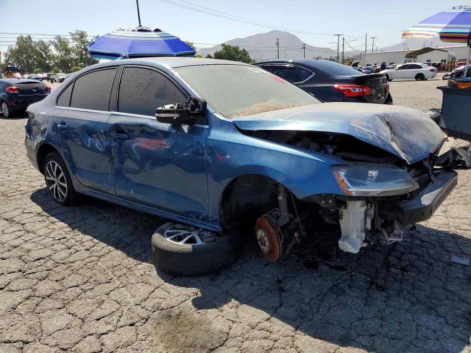 2017 Volkswagen Jetta VIN 3VWDB7AJ2HM292235 COPART salvage auction — FRONT END, Salvage Title, sold $250 on 2026-07-23 (photo 4)