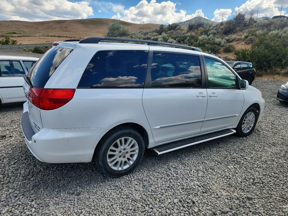 2004 Toyota Sienna VIN 5TDBA22C84S024784 COPART salvage auction — FRONT END, Ca - Certificate Of Title, sold $100 on 2026-07-09 (photo 3)