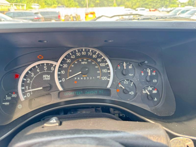 2006 Hummer VIN 5GRGN23U06H106175 COPART salvage auction — MINOR DENT/SCRATCHES, Oh - Certificate Of Title (P), sold $4,450 on 2026-07-22 (photo 8)