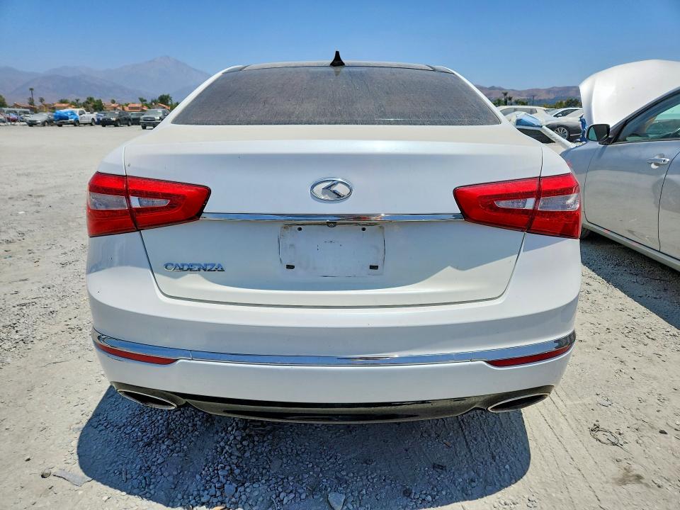 2015 Kia VIN KNALN4D74F5174434 COPART salvage auction — MINOR DENT/SCRATCHES, Ca - Cert Of Title-Salvaged, sold $950 on 2026-07-29 (photo 6)