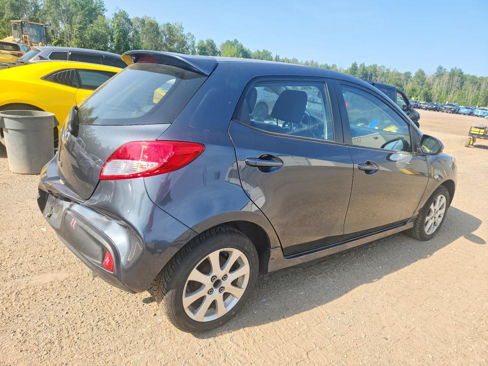 2011 Mazda 2 VIN JM1DE1HY3B0110725 COPART salvage auction — REAR END, On - Permit Salvage, sold $675 on 2026-07-30 (photo 3)