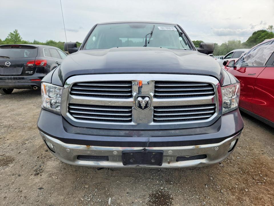 2015 Ram 1500 VIN 1C6RR7LG7FS672415 COPART salvage auction — MINOR DENT/SCRATCHES, MA - CERTIFICATE OF TITLE, sold $1,100 on 2026-07-21 (photo 5)
