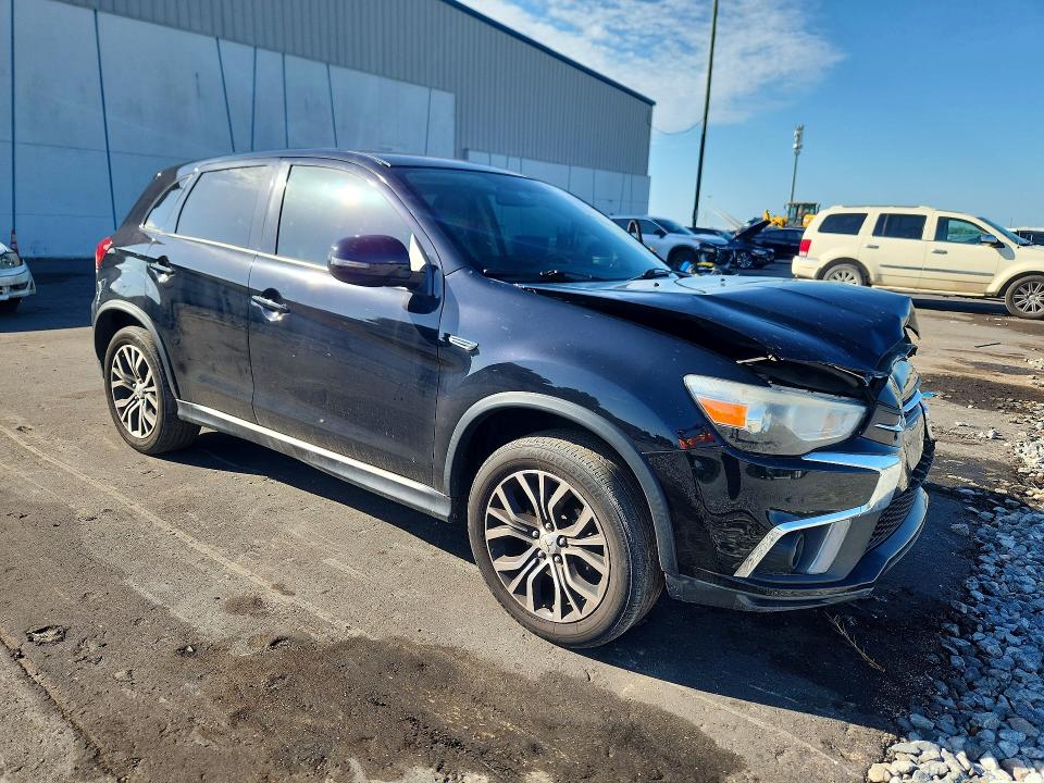 2018 Mitsubishi VIN JA4AP3AW8JZ032772 COPART salvage auction — FRONT END, FL - CERT OF TITLE SLVG REBUILDABLE, sold $2,550 on 2026-07-27 (photo 4)