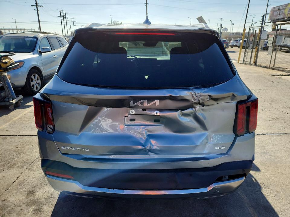 2025 Kia Sorento VIN KNDRH4JG5S5372734 COPART salvage auction — REAR END, Ca - Salvage Certificate, sold $16,700 on 2026-07-15 (photo 6)