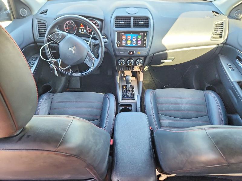 2018 Mitsubishi VIN JA4AP3AW8JZ032772 COPART salvage auction — FRONT END, FL - CERT OF TITLE SLVG REBUILDABLE, sold $2,550 on 2026-07-27 (photo 8)