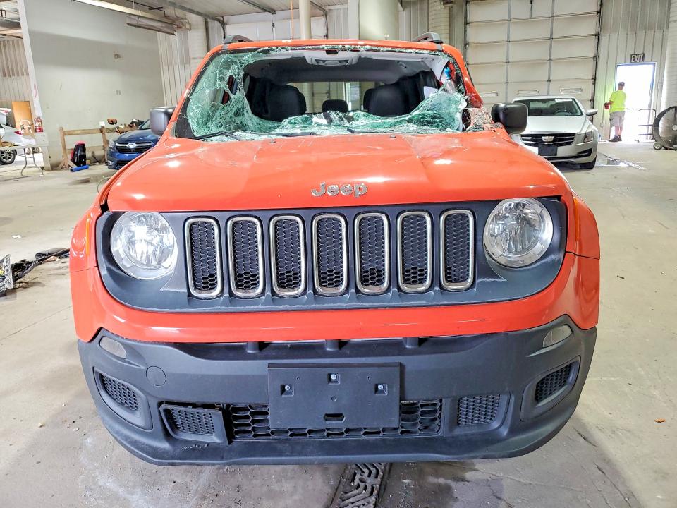 2017 Jeep Renegade VIN ZACCJBAB3HPG19042 COPART salvage auction — SIDE, PA - CERTIFICATE OF SALVAGE, sold $825 on 2026-08-10 (photo 5)