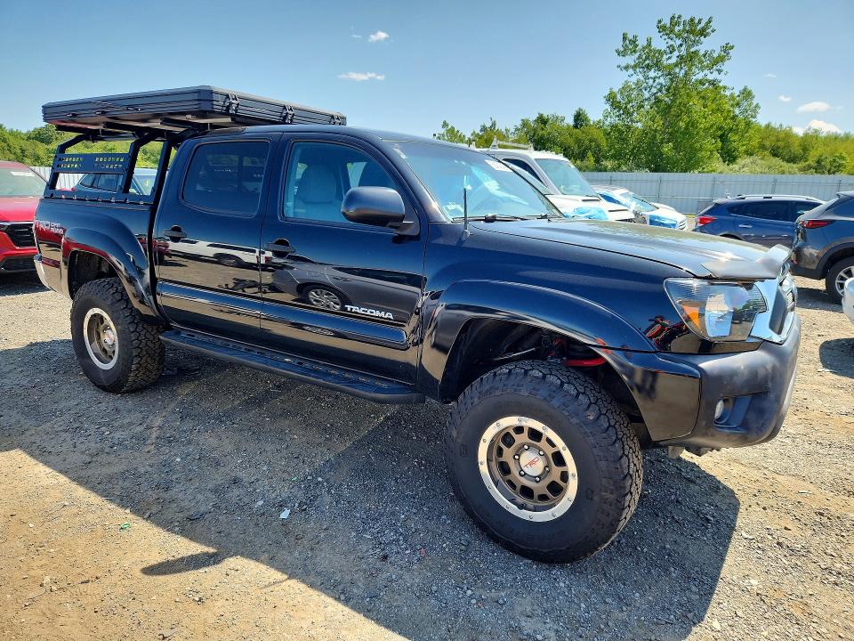 2014 Toyota Tacoma VIN 5TFLU4EN8EX097766 COPART salvage auction — REAR END, Ma - Cert Of Title-Reconstrctd Coll, sold $400 on 2026-07-29 (photo 4)