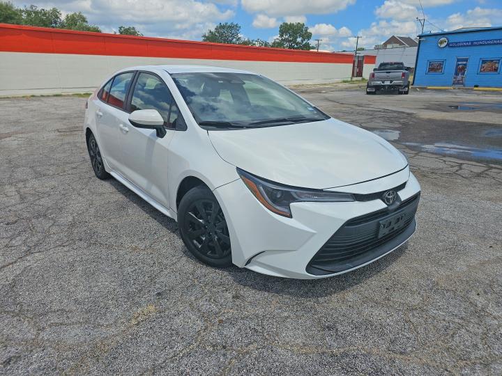 2025 Toyota Corolla VIN 5YFB4MDE0SP258134 COPART salvage auction — MINOR DENT/SCRATCHES, Salvage Title, sold $5,500 on 2026-07-30 (photo 1)