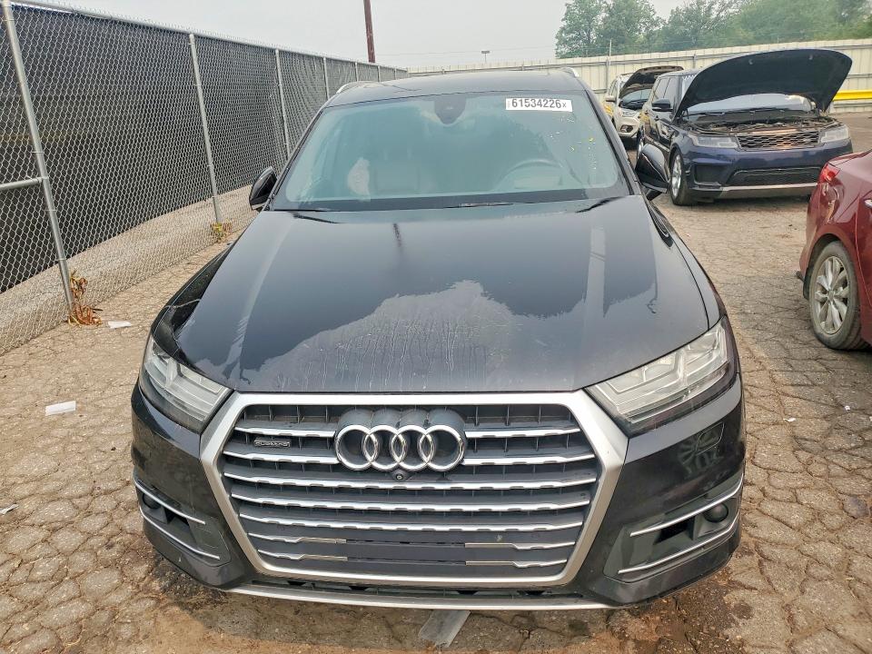 2018 Audi Q7 VIN WA1VAAF74JD005557 COPART salvage auction — MINOR DENT/SCRATCHES, Mi - Certificate Of Title, sold $1,600 on 2026-07-31 (photo 5)