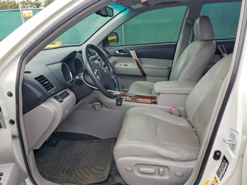 2013 Toyota Highlander VIN JTEDC3EH9D2016728 COPART salvage auction — MINOR DENT/SCRATCHES, Co - Dis/Dlr/Exp Only Clean Title, sold $2,400 on 2026-07-30 (photo 7)