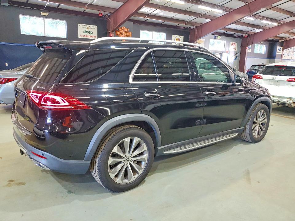 2020 Mercedes-benz Gle class VIN 4JGFB4KB1LA101682 COPART salvage auction — MINOR DENT/SCRATCHES, CT - CERTIFICATE OF TITLE (P), sold $23,500 on 2026-08-18 (photo 3)