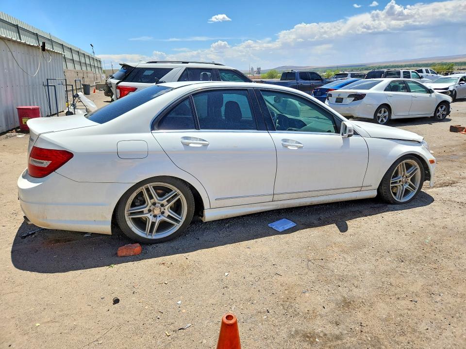 2014 Mercedes-benz VIN WDDGF8AB0ER307057 COPART salvage auction — FRONT END, Nm - Cert Of Title-Salvage, sold $650 on 2026-08-17 (photo 3)