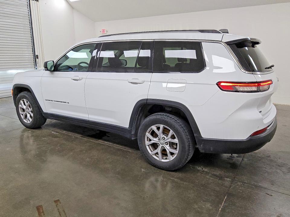 2022 Jeep Grand cherokee l VIN 1C4RJJBG5N8630609 COPART salvage auction — MINOR DENT/SCRATCHES, TX - CERTIFICATE OF TITLE, sold $15,700 on 2026-08-11 (photo 2)