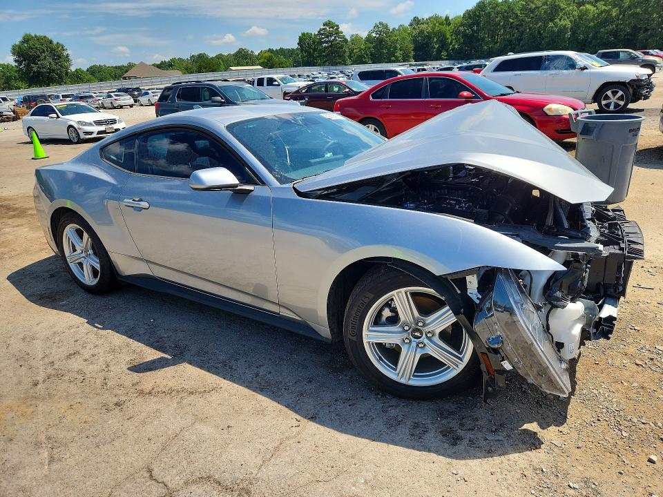 2026 Ford Mustang VIN 1FA6P8TH6T5115964 COPART salvage auction — FRONT END, Ms - Certificate Of Title, sold $9,300 on 2026-07-28 (photo 4)
