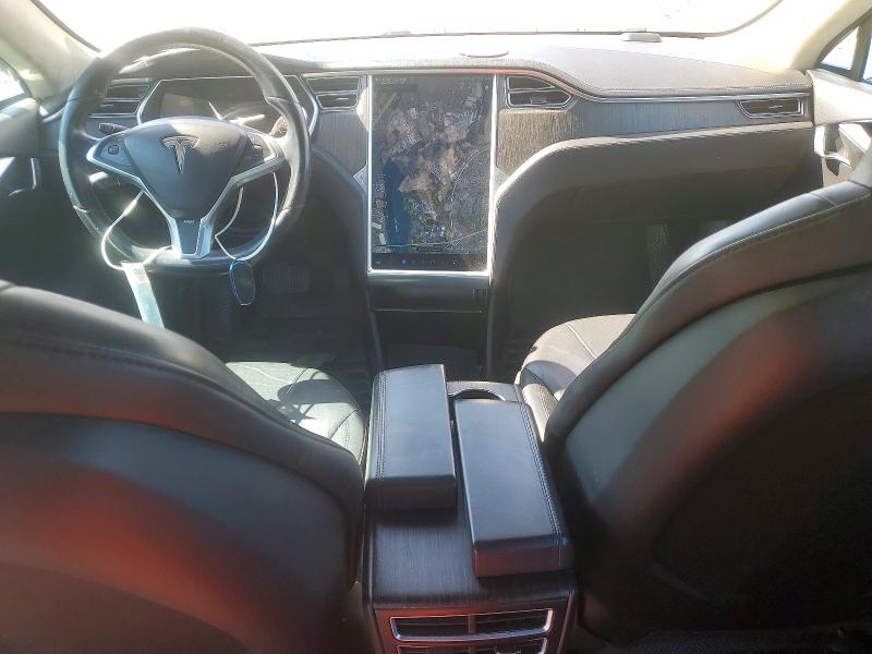 2013 Tesla Model s VIN 5YJSA1CN1DFP12575 COPART salvage auction — NORMAL WEAR, Ny - Certificate Of Title, sold $1,400 on 2026-07-16 (photo 8)